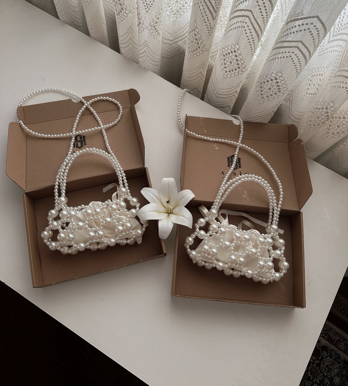Pearl Mini Handbag – Statement Piece for Parties & Special Occasions - Image 4